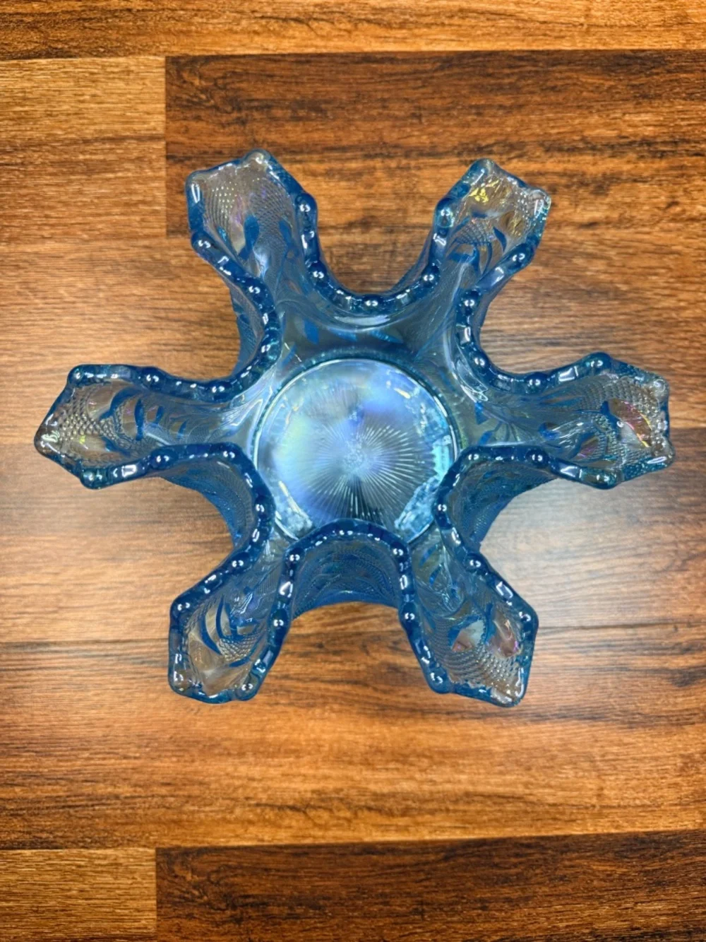 1980s WESTMORELAND Blue Iridescent Vase